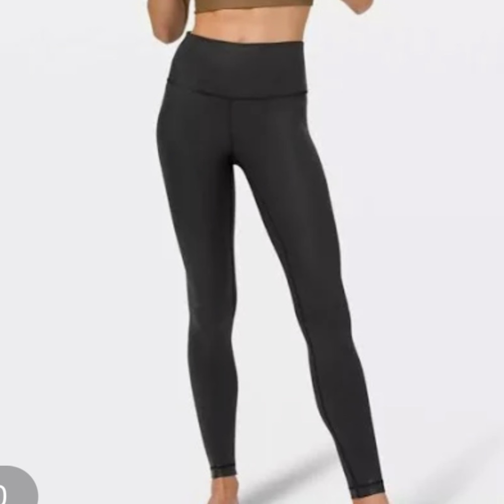 Shiny black Lululemon leggings (new)